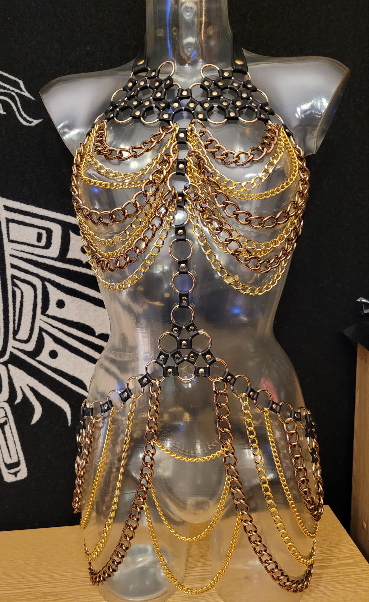Denise chains black gold